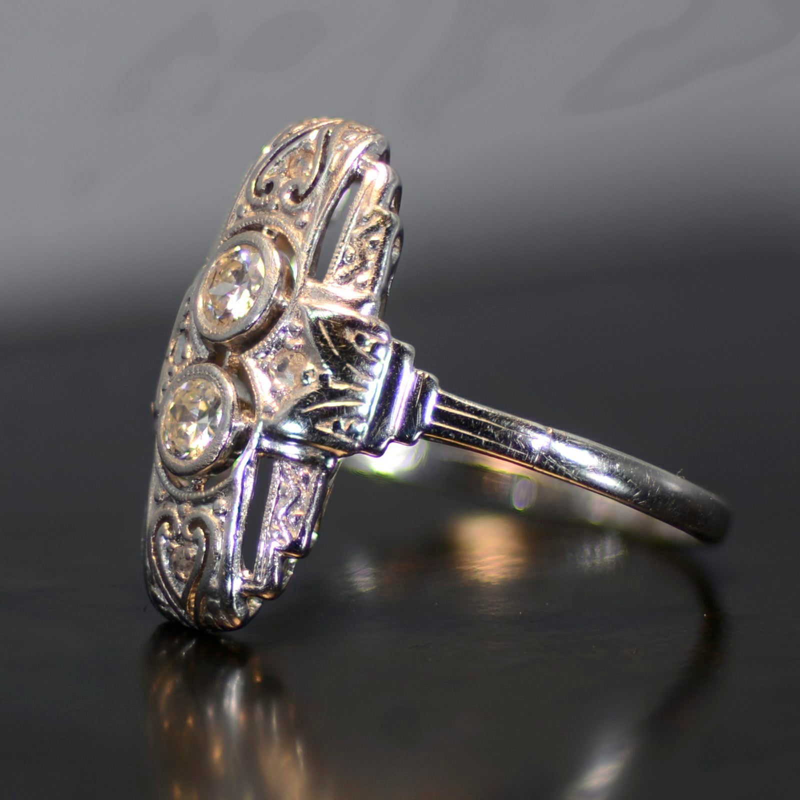 Vintage Estate Ring, 18 carat white gold and diamond, size 7