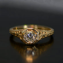 Load image into Gallery viewer, Vintage Estate Ring, 14 carat yellow gold and diamond, size 6.5

