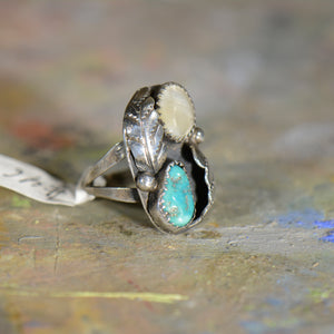 Southwestern style vintage opal and turquoise ring. Size 7.25