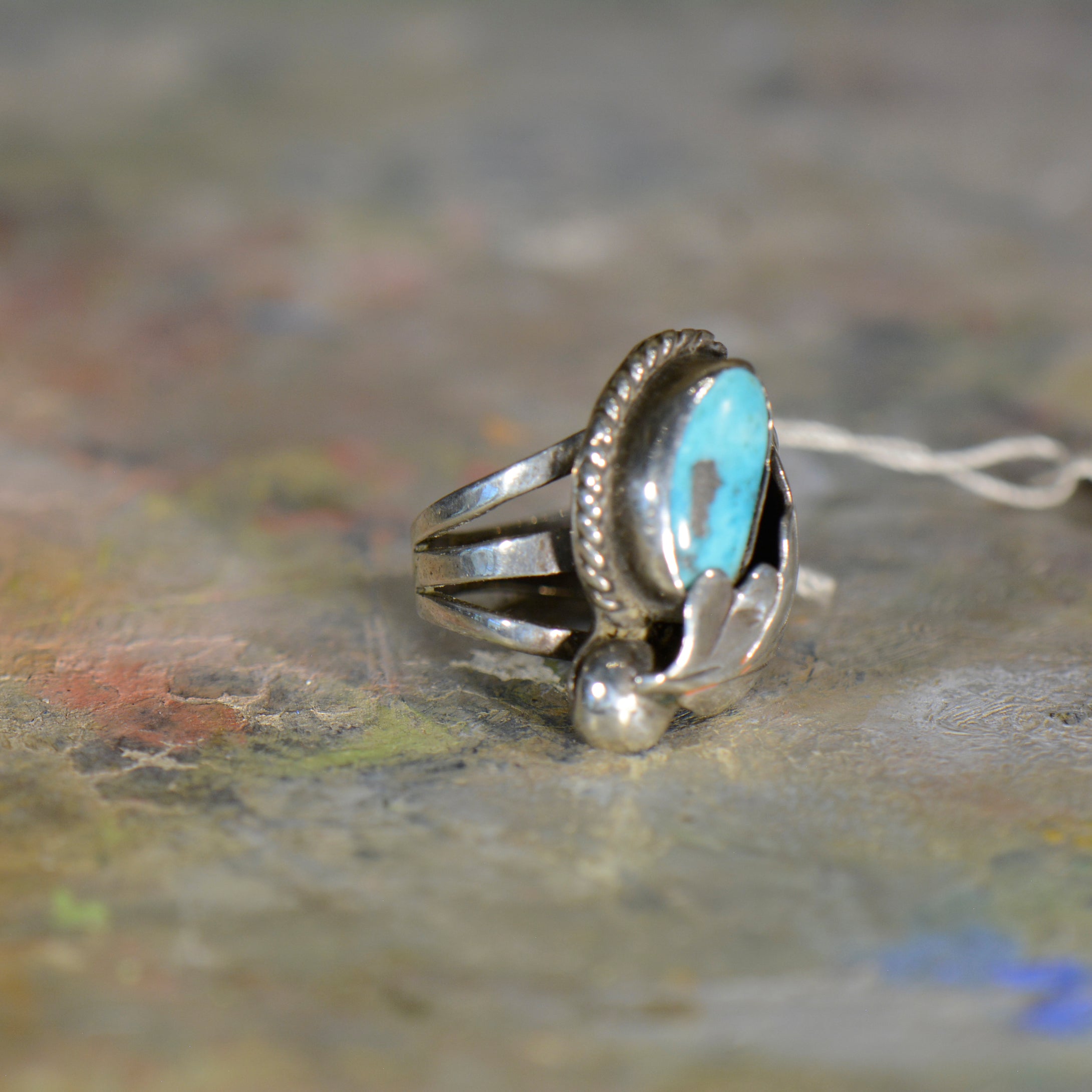 Vintage silver and turquoise ring. Size 6
