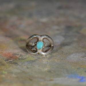 Vintage silver and opal ring. Size 6.5