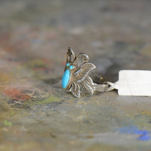 Vintage silver and turquoise ring. Size 7
