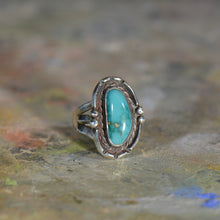 Load image into Gallery viewer, Vintage silver and turquoise ring. Size 6.25
