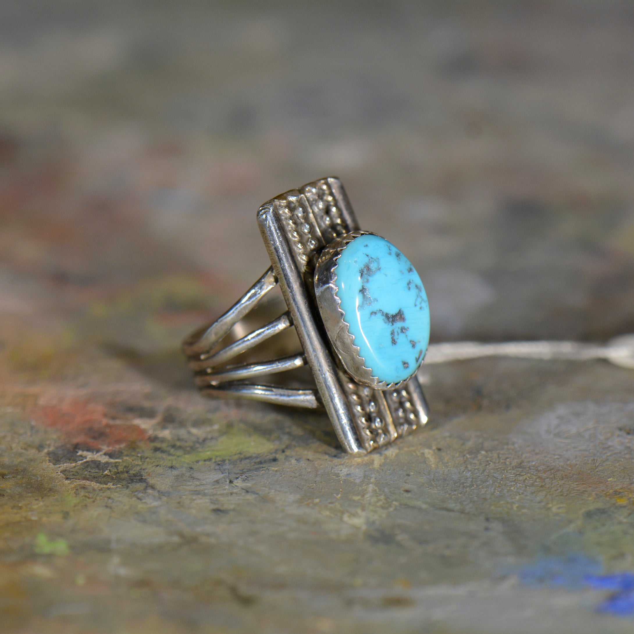 Vintage silver and turquoise ring. Size 7.5