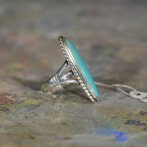 Vintage silver and turquoise ring. Size 6.5