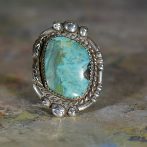 Vintage silver and turquoise ring. Size 9