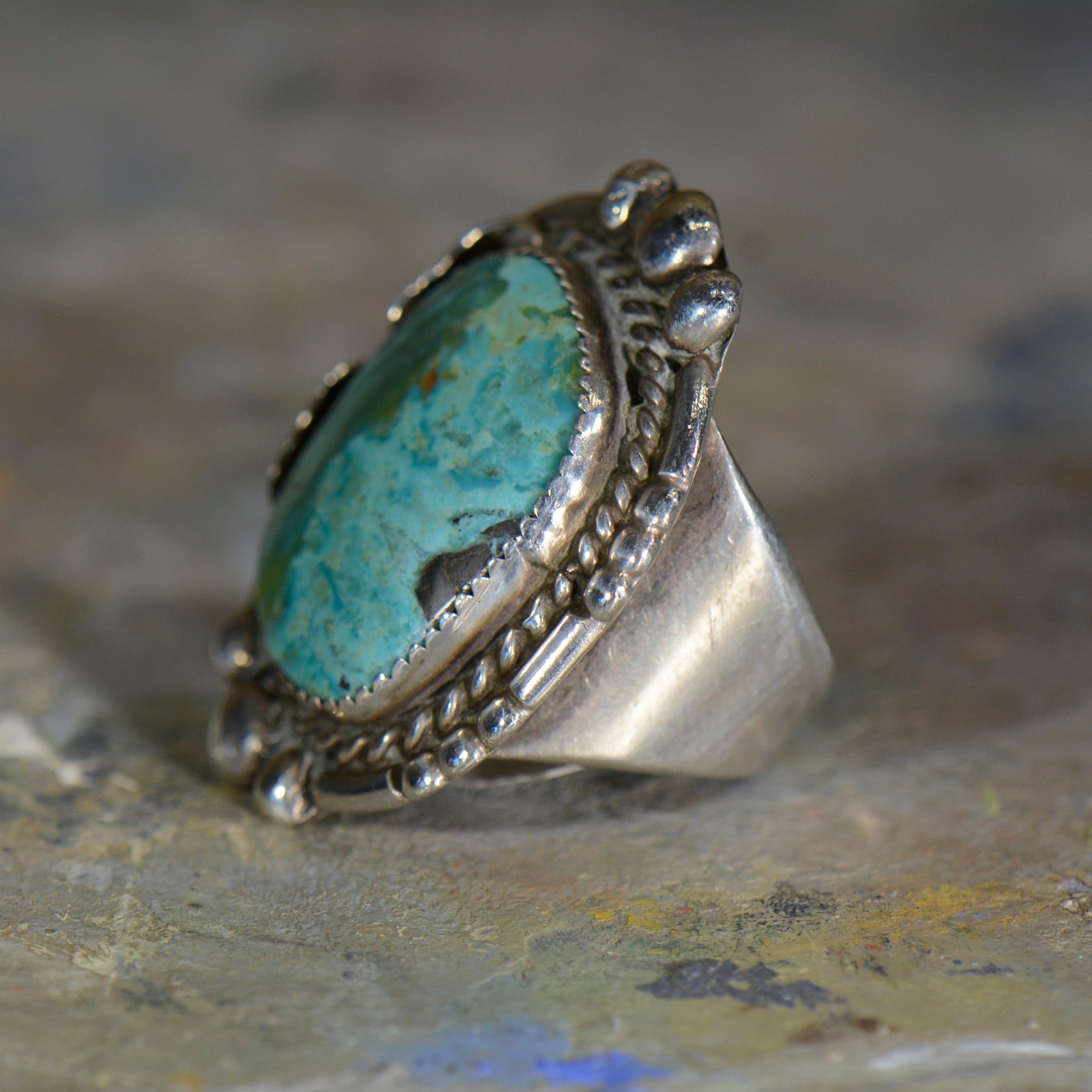 Vintage silver and turquoise ring. Size 9