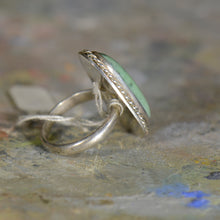 Load image into Gallery viewer, Vintage silver and turquoise ring. Size 8.5
