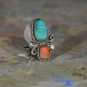 Vintage silver turquoise and coral ring. Size 6.5