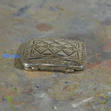 Load image into Gallery viewer, Tortoise Silver box.
