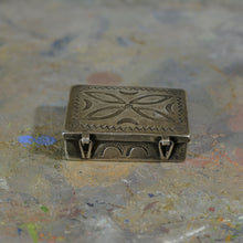 Load image into Gallery viewer, Silver box.
