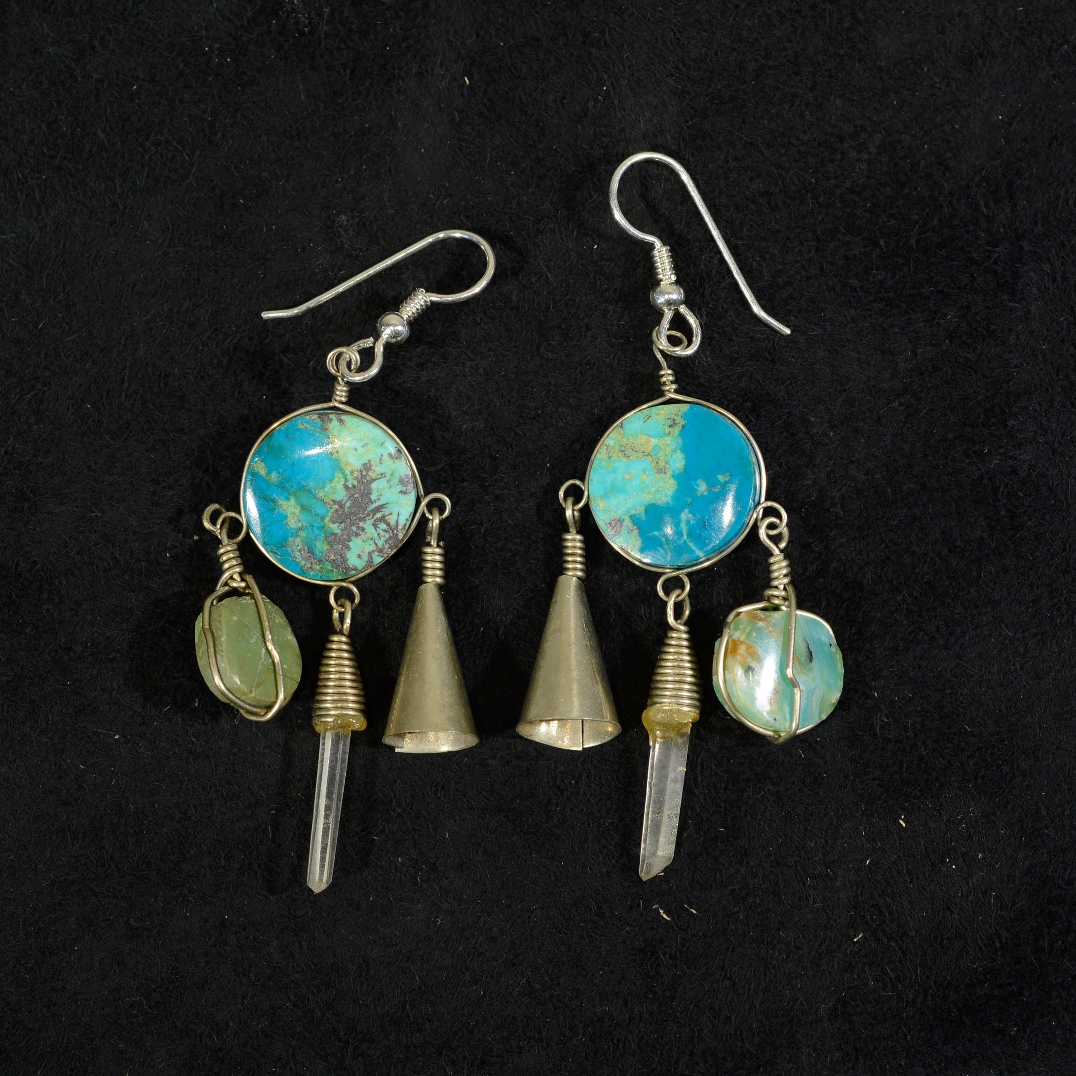 Silver turquoise earrings.