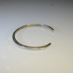 Thin silver bracelet