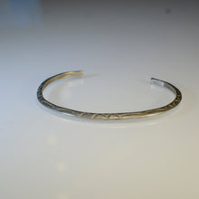 Load image into Gallery viewer, Thin silver bracelet

