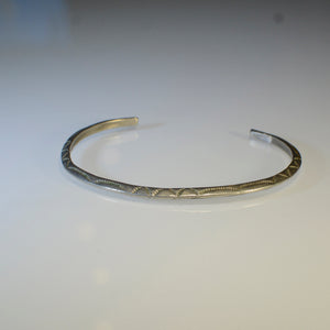 Thin silver bracelet