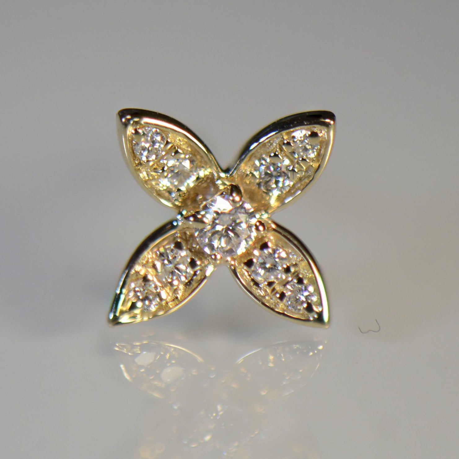 Flower Style Gold and Diamond Earrings